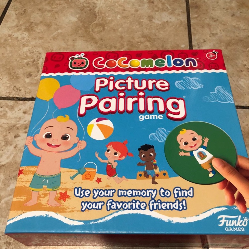 Cocomelon picture pairing game